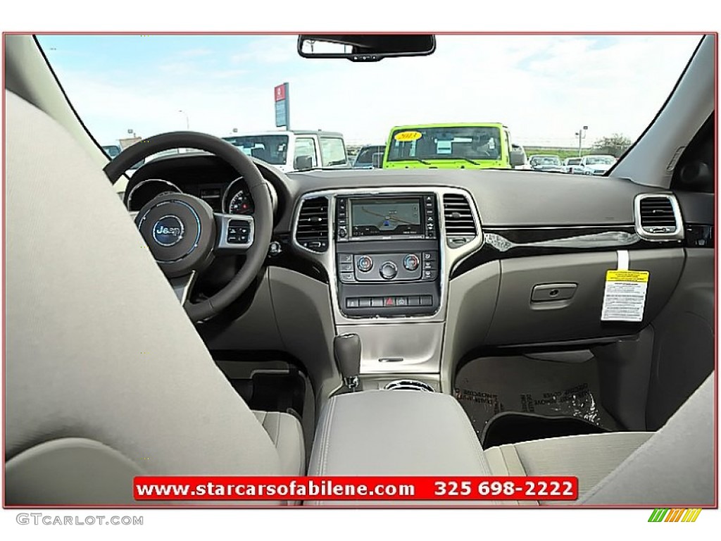 2013 Grand Cherokee Laredo - Mineral Gray Metallic / Dark Graystone/Medium Graystone photo #27