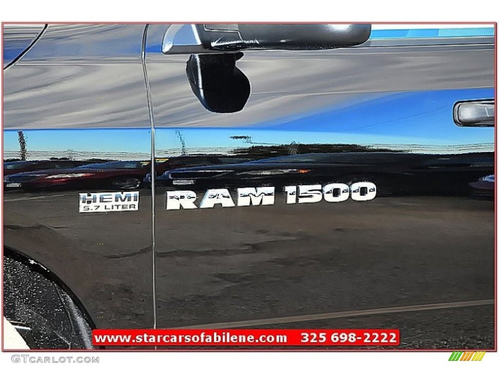 2012 Ram 1500 Express Quad Cab - Black / Dark Slate Gray/Medium Graystone photo #2