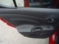 Red Brick - Versa 1.6 SV Sedan Photo No. 15