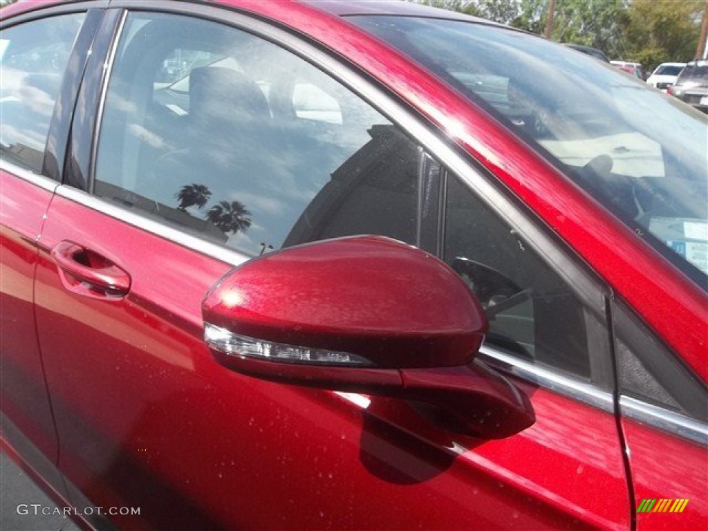 2013 Fusion SE - Ruby Red Metallic / Charcoal Black photo #12