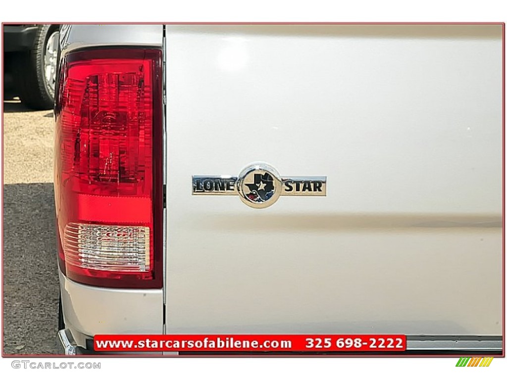 2012 Ram 1500 Lone Star Quad Cab 4x4 - Bright Silver Metallic / Dark Slate Gray/Medium Graystone photo #5
