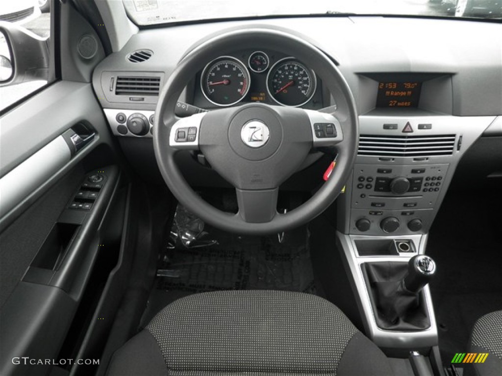 2008 Astra XR Sedan - Arctic White / Charcoal photo #36