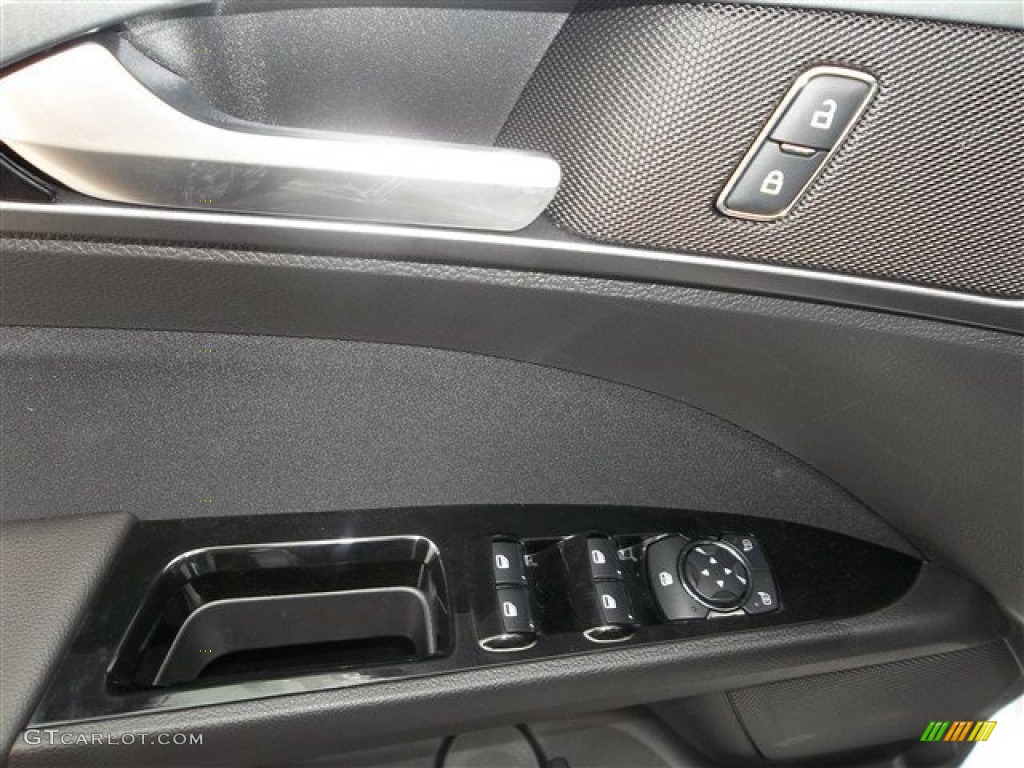 2013 Fusion SE 1.6 EcoBoost - Ingot Silver Metallic / SE Appearance Package Charcoal Black/Red Stitching photo #22