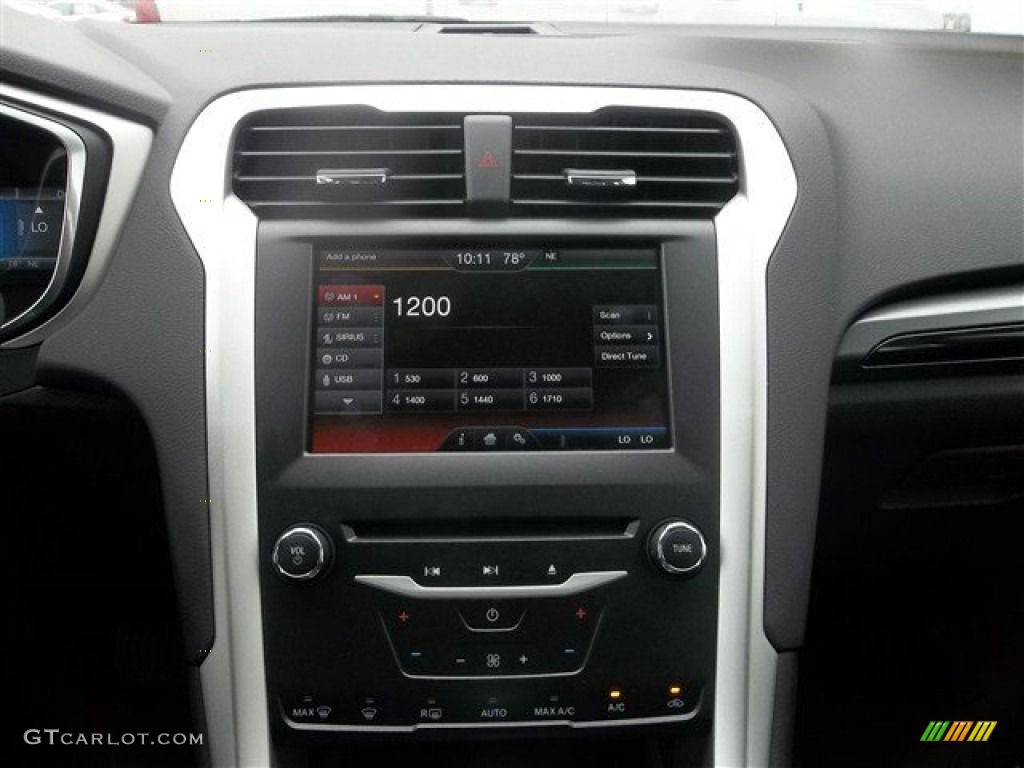 2013 Fusion SE 1.6 EcoBoost - Ingot Silver Metallic / SE Appearance Package Charcoal Black/Red Stitching photo #35