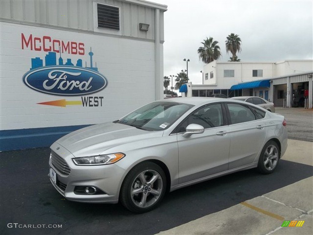 2013 Fusion SE 1.6 EcoBoost - Ingot Silver Metallic / SE Appearance Package Charcoal Black/Red Stitching photo #53