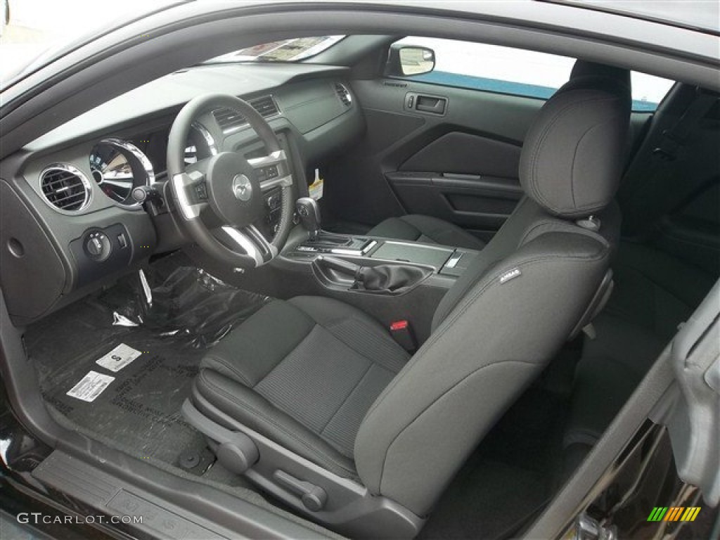 2013 Mustang V6 Coupe - Black / Charcoal Black photo #17
