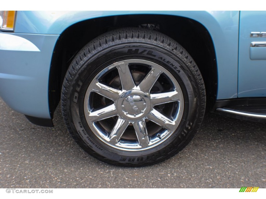 2011 GMC Yukon XL Denali AWD Wheel Photos