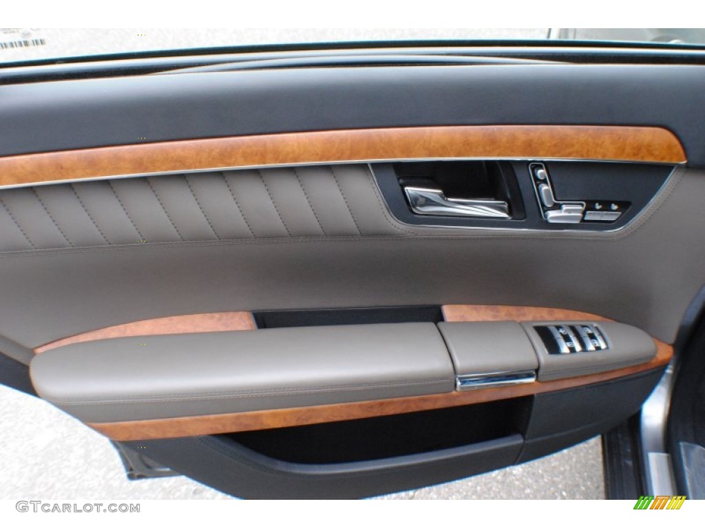 2007 Mercedes-Benz S 600 Sedan designo Corteccia Grey Door Panel Photo #72858762