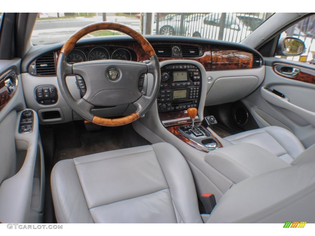 Dove Interior 2004 Jaguar XJ XJ8 Photo #72858900