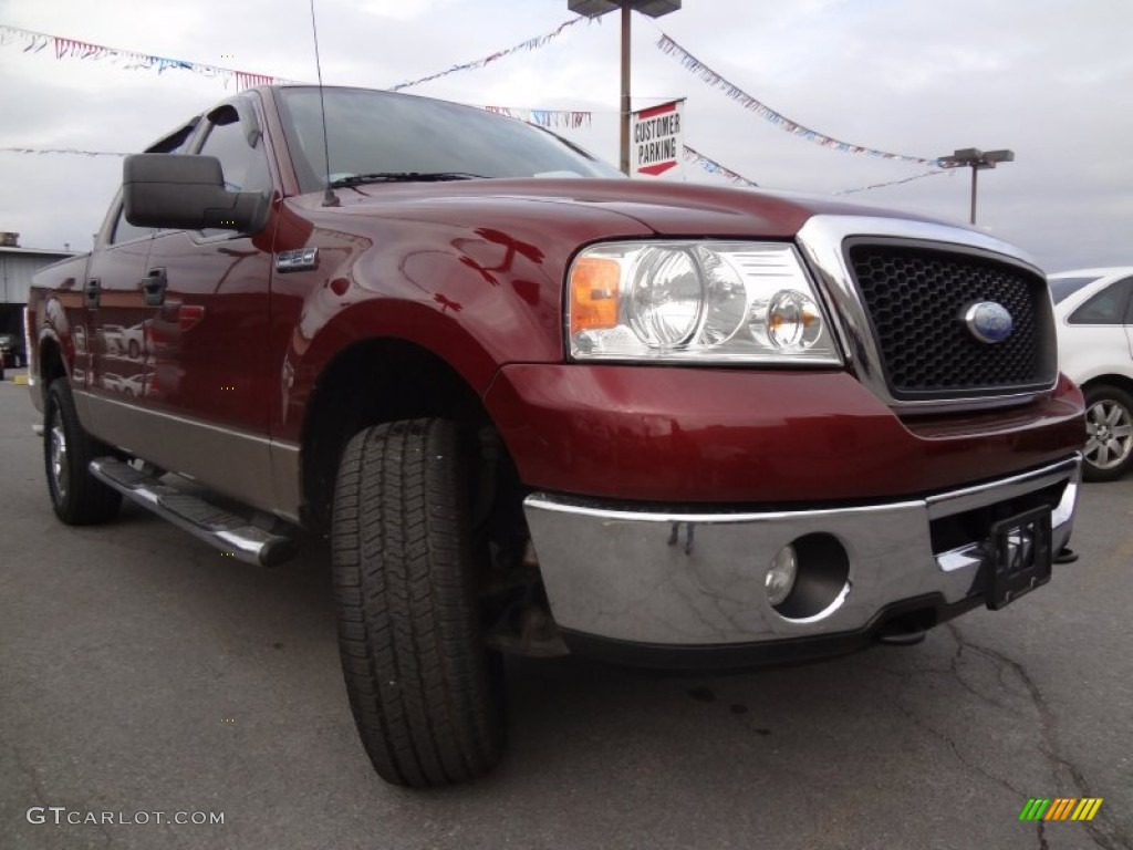 2006 F150 XLT SuperCrew 4x4 - Dark Toreador Red Metallic / Tan photo #3