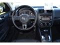 Black - Jetta SE Sedan Photo No. 15