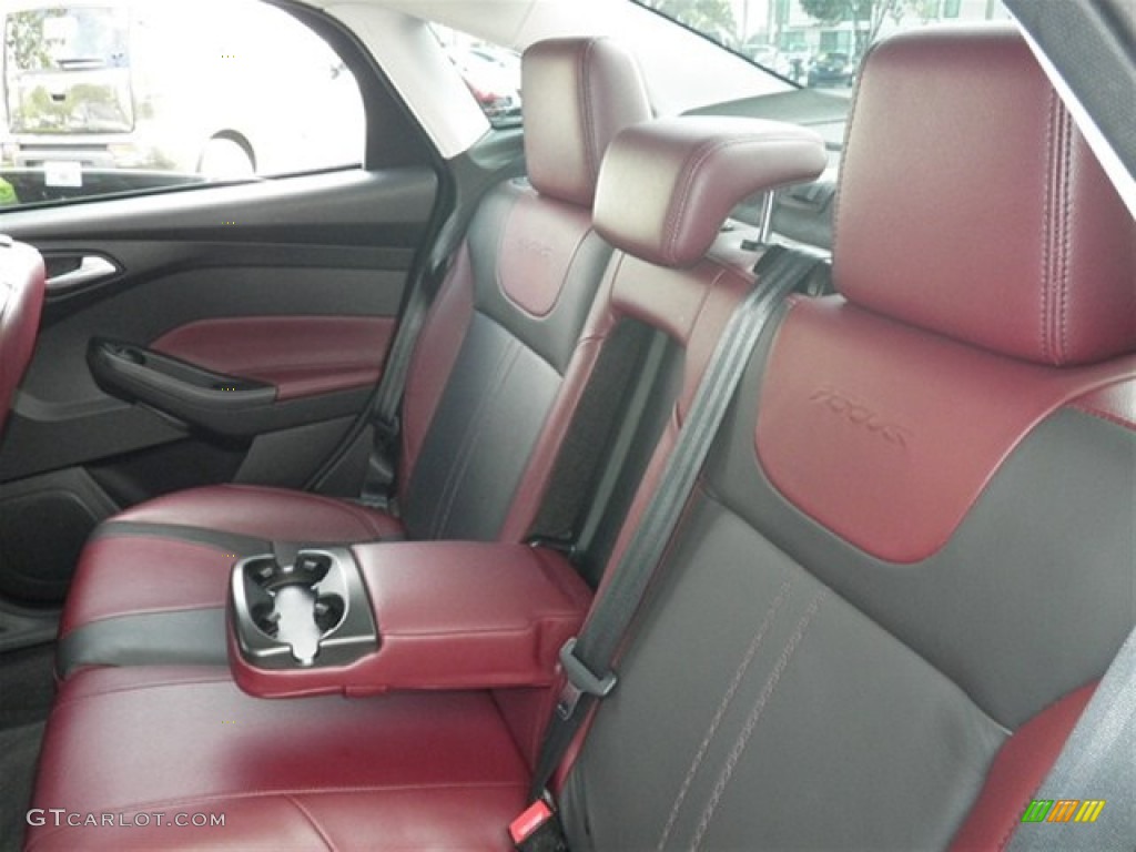2012 Focus SE Sport Sedan - Black / Tuscany Red Leather photo #28