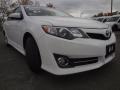 Super White - Camry SE Photo No. 3