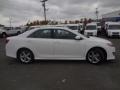 Super White - Camry SE Photo No. 4
