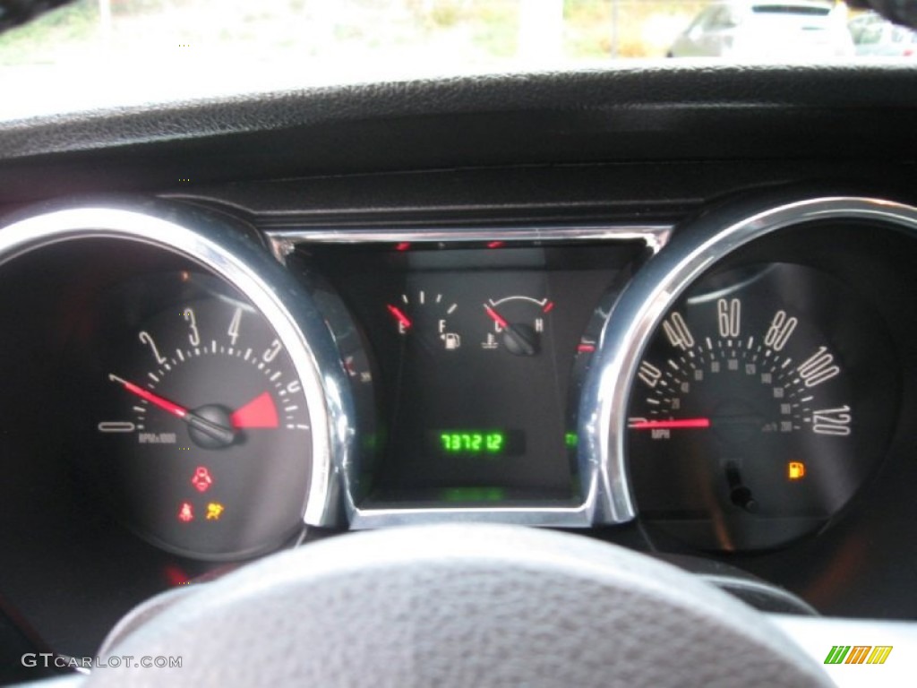 2007 Mustang V6 Deluxe Coupe - Satin Silver Metallic / Light Graphite photo #13