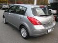 Magnetic Gray Metallic - Versa 1.8 S Hatchback Photo No. 10