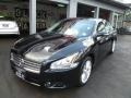 Super Black - Maxima 3.5 SV Photo No. 2