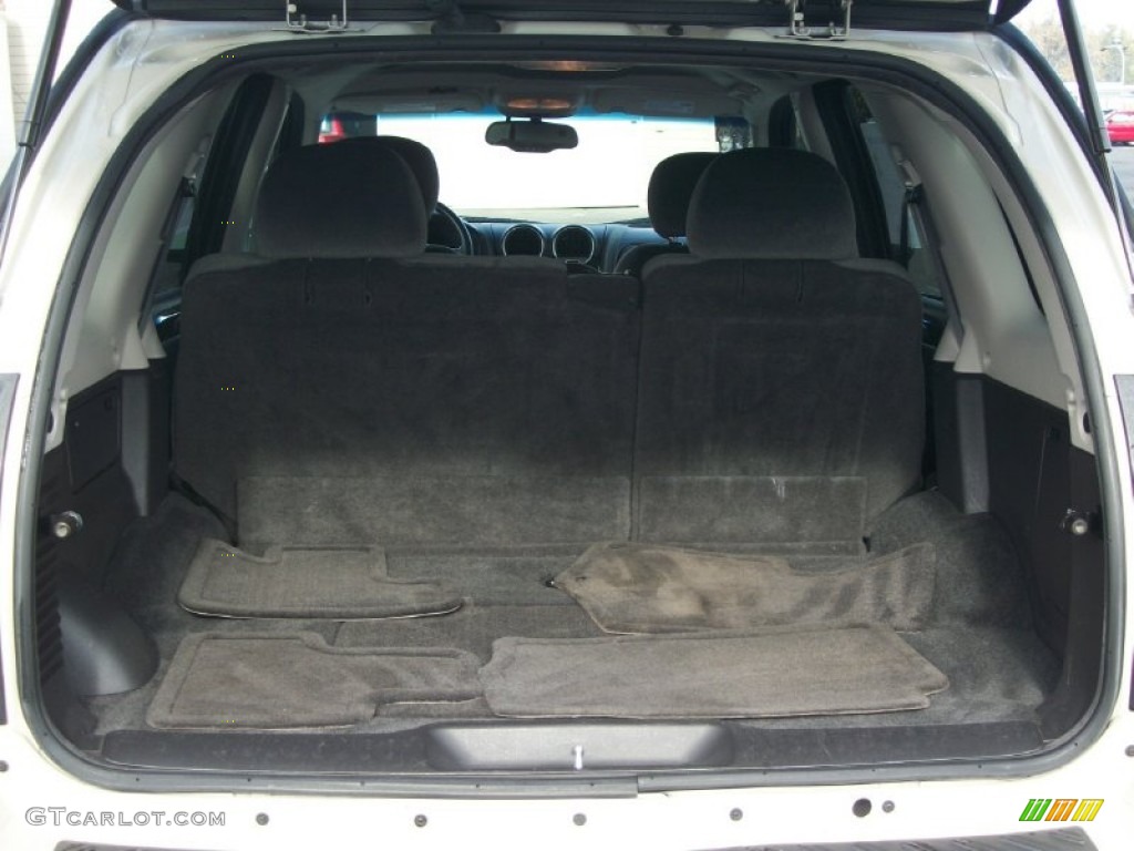 2009 GMC Envoy SLE 4x4 Trunk Photos