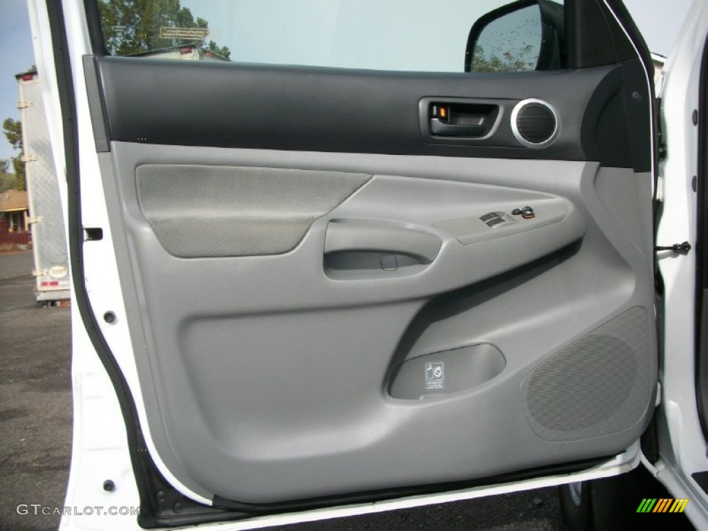 2009 Toyota Tacoma V6 Access Cab 4x4 Graphite Gray Door Panel Photo #72866179