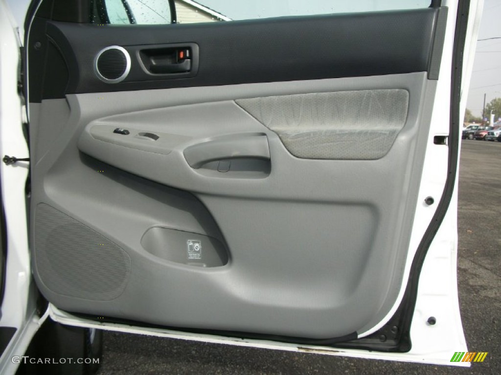 2009 Toyota Tacoma V6 Access Cab 4x4 Graphite Gray Door Panel Photo #72866226