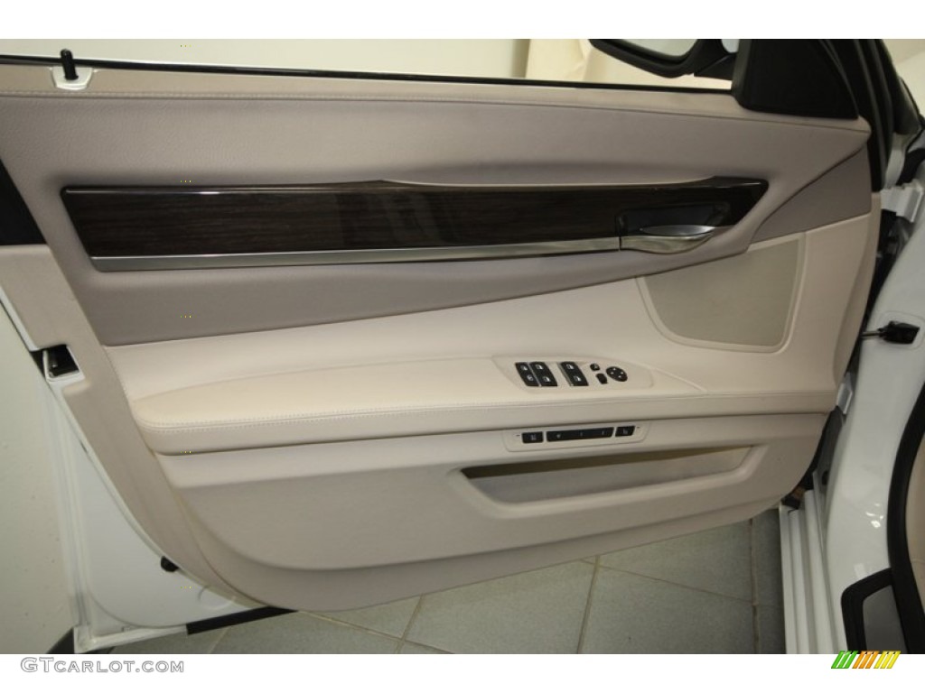 2009 BMW 7 Series 750i Sedan Door Panel Photos