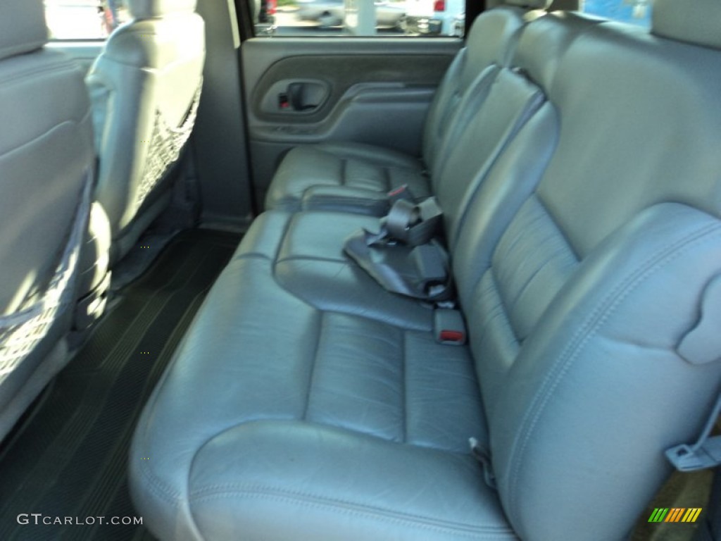 1998 GMC Suburban 1500 4x4 Rear Seat Photo #72868599