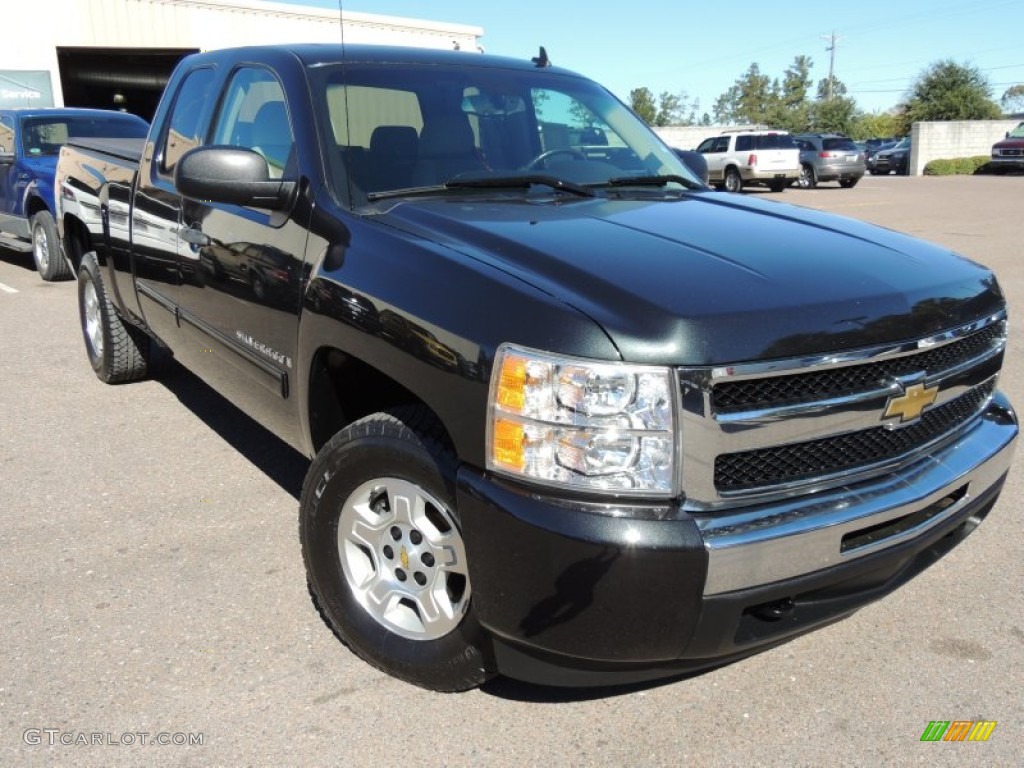 2009 Silverado 1500 LT Extended Cab 4x4 - Black Granite Metallic / Light Titanium photo #1