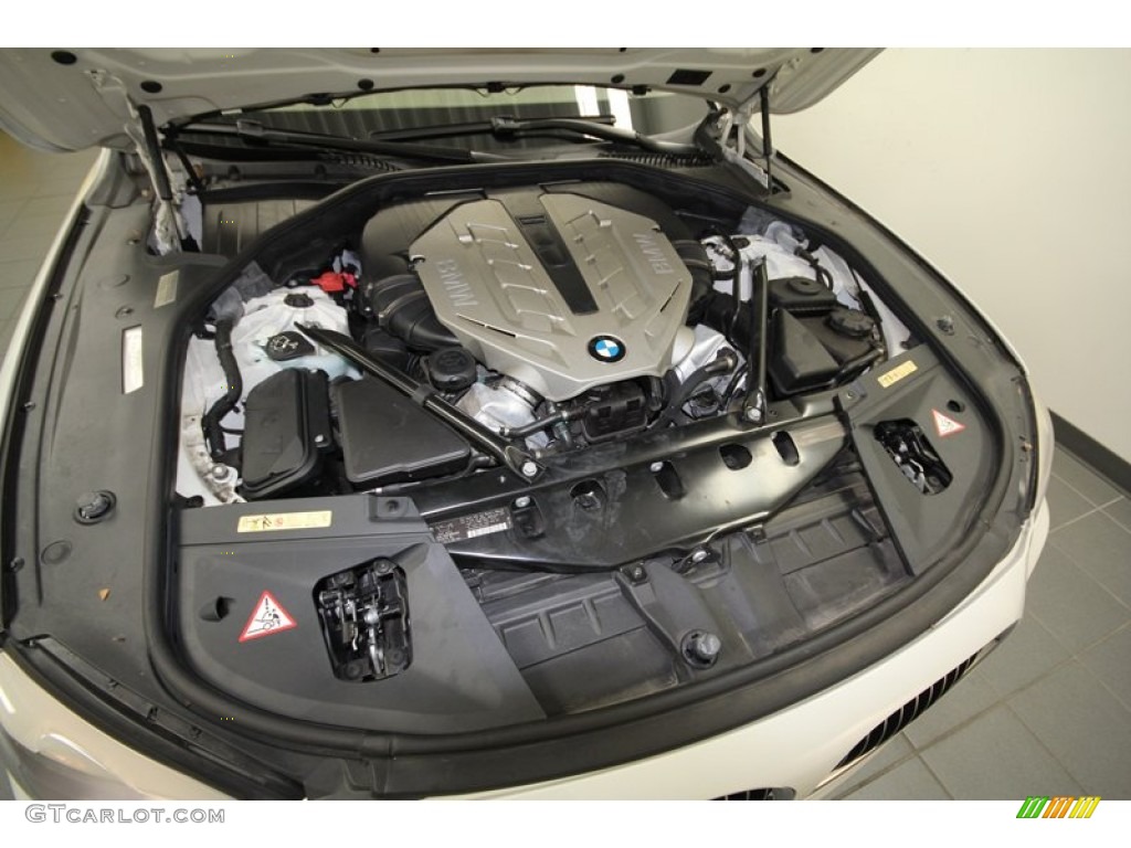 2009 BMW 7 Series 750i Sedan 4.4 Liter Twin-Turbo DOHC 32-Valve VVT V8 Engine Photo #72869229