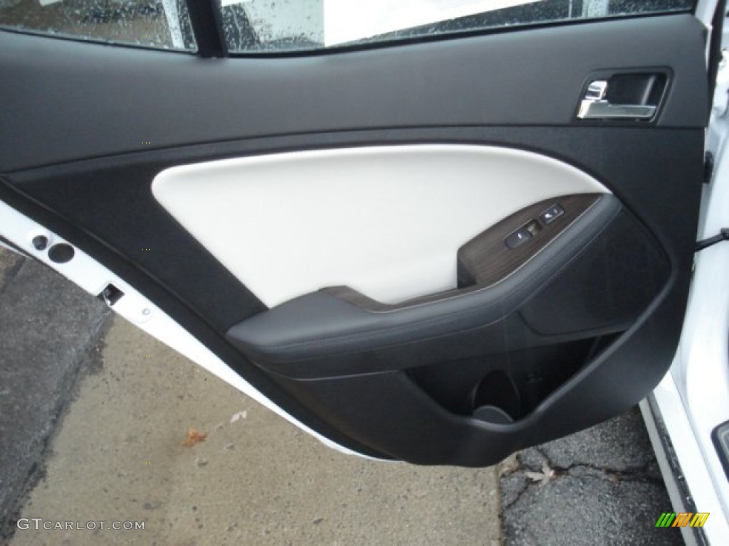 2013 Kia Optima SX Limited Black Door Panel Photo #72869379