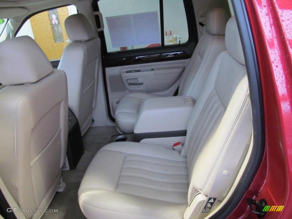 2003 Aviator Luxury AWD - Vivid Red Metallic / Light Parchment photo #21