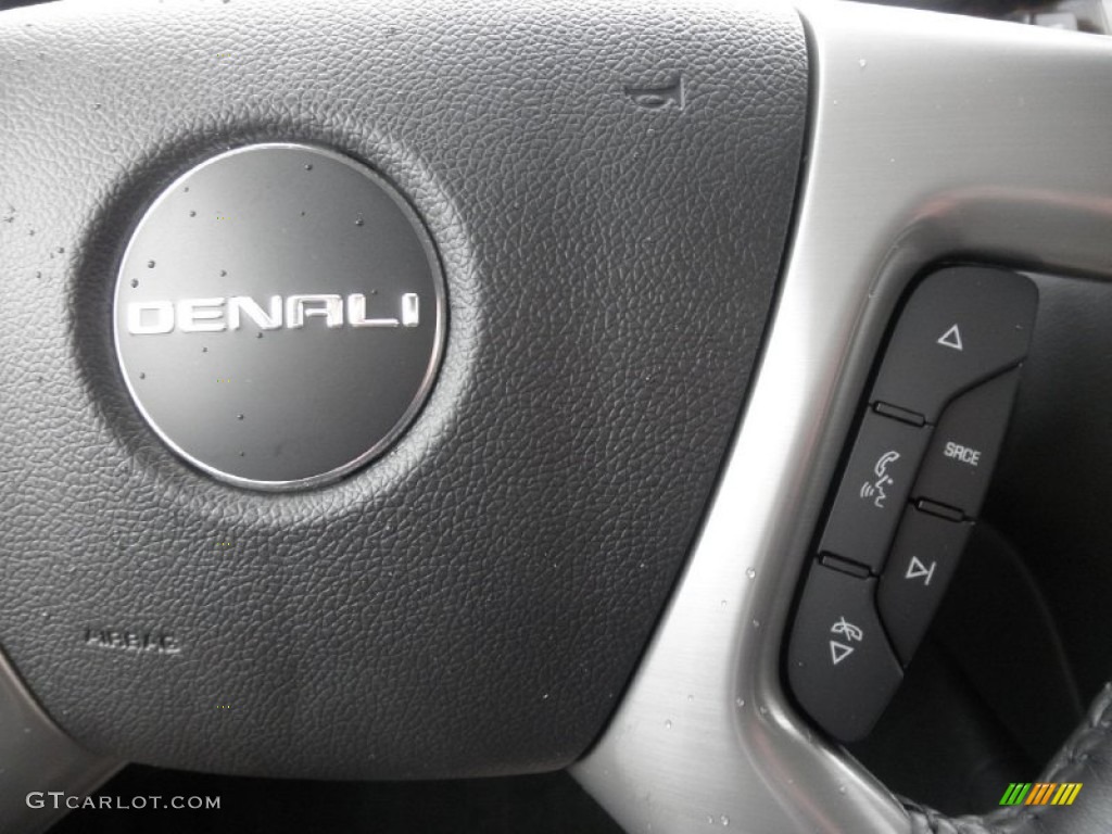 2013 GMC Sierra 3500HD Denali Crew Cab 4x4 Controls Photo #72871692