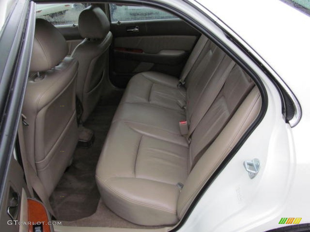 2004 Acura RL 3.5 Rear Seat Photo #72871855