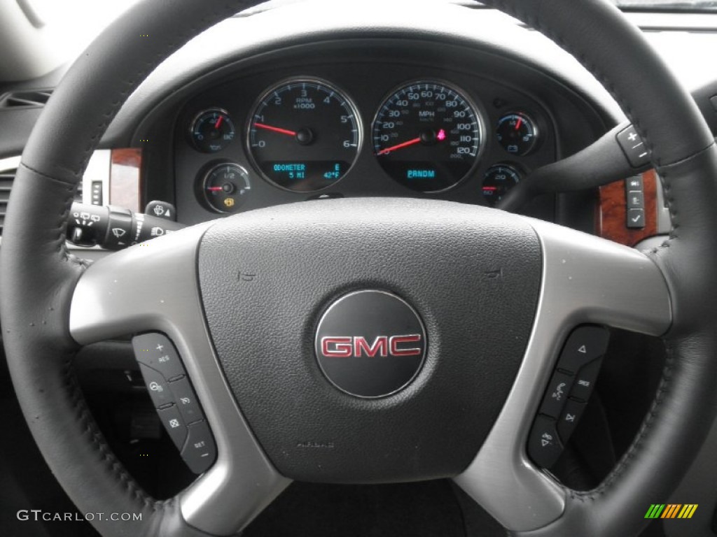 2013 GMC Yukon XL SLT 4x4 Ebony Steering Wheel Photo #72872970
