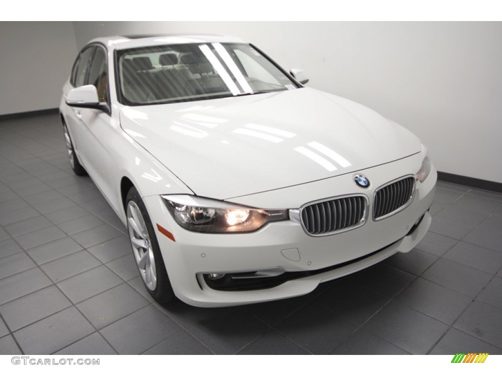 2013 3 Series 328i Sedan - Alpine White / Oyster photo #5