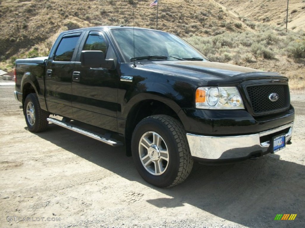 2006 F150 XLT SuperCrew 4x4 - Black / Medium/Dark Flint photo #33