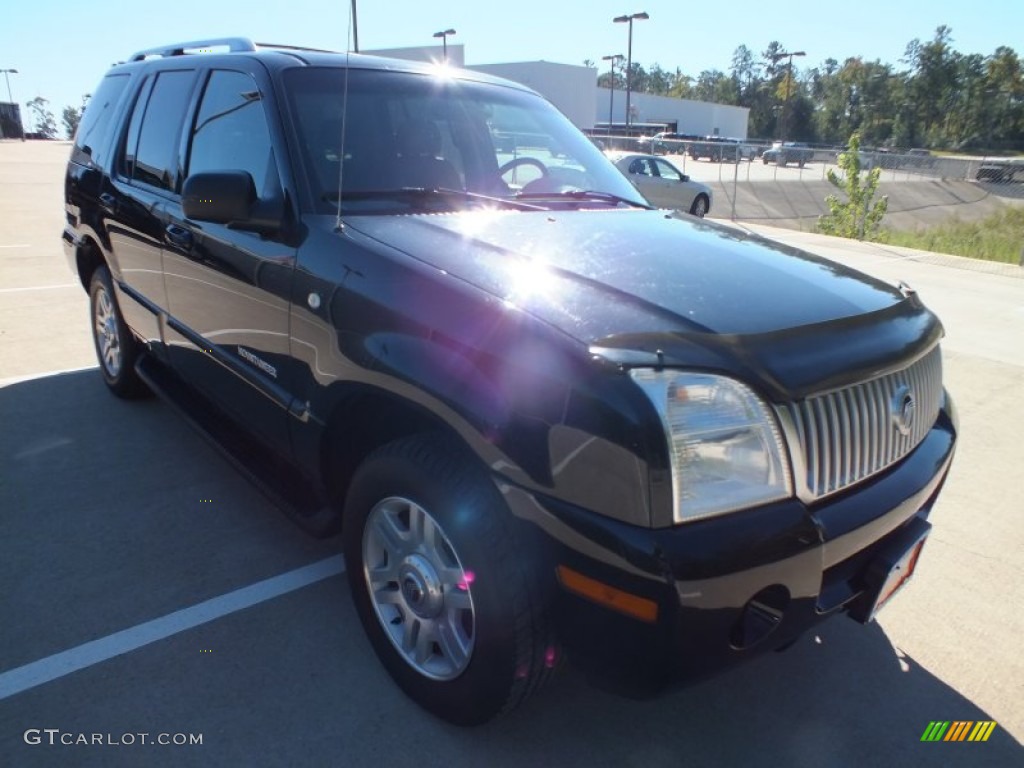 2002 Mountaineer  - Black / Dark Graphite photo #1