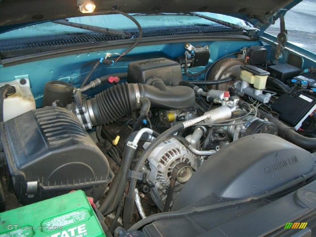 1997 Chevrolet C/K K1500 Extended Cab 4x4 Engine Photos