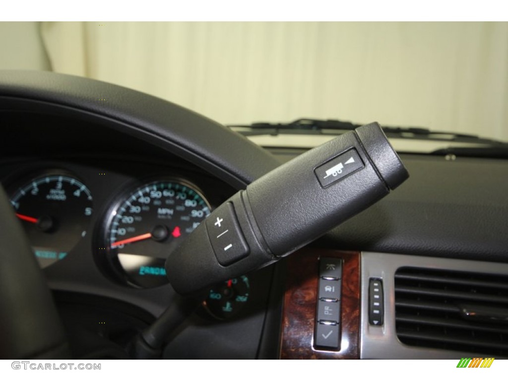 2012 Yukon SLT - Carbon Black Metallic / Ebony photo #29