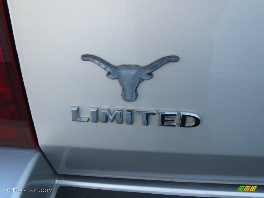 2006 Jeep Commander Limited Marks and Logos Photo #72881664