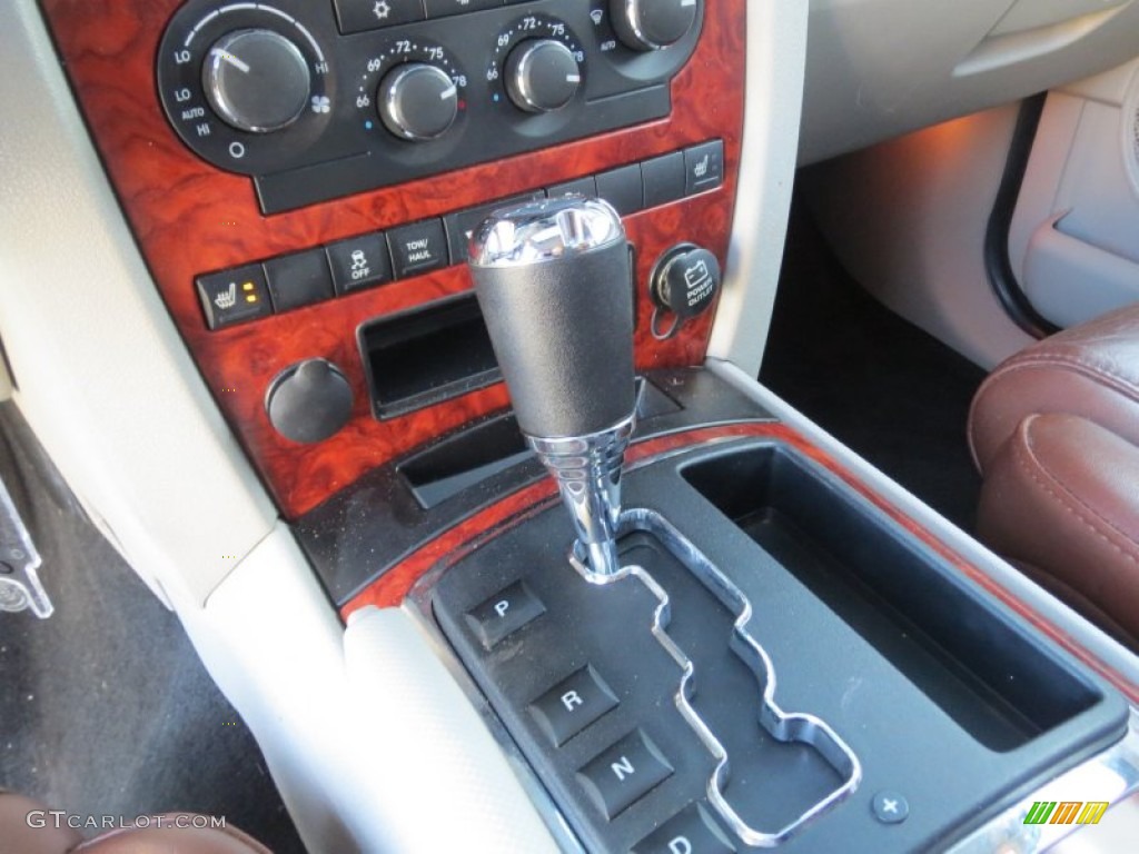 2006 Jeep Commander Limited 5 Speed Automatic Transmission Photo #72882141