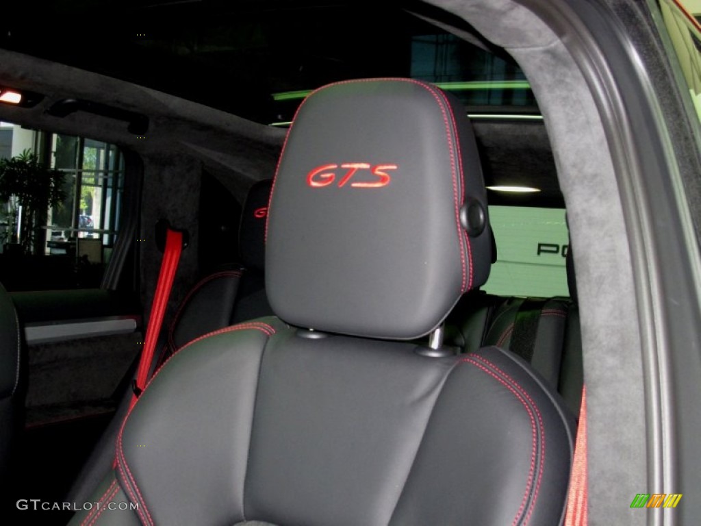 2013 Porsche Cayenne GTS Marks and Logos Photo #72882389