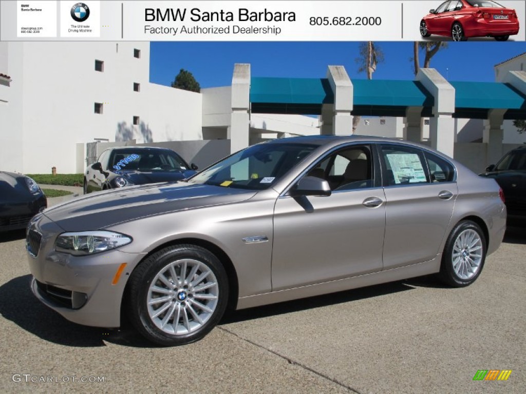 2013 5 Series 535i Sedan - Cashmere Silver Metallic / Venetian Beige photo #1