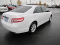 Super White - Camry LE Photo No. 5