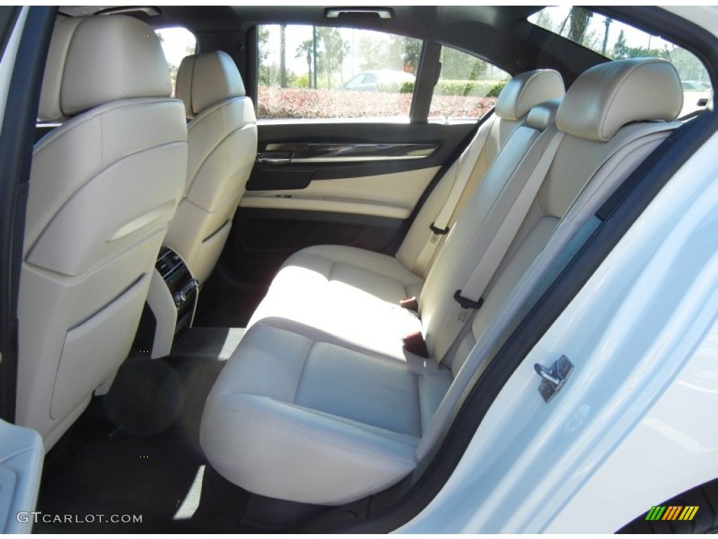 2012 BMW 7 Series 750i Sedan Rear Seat Photo #72883824