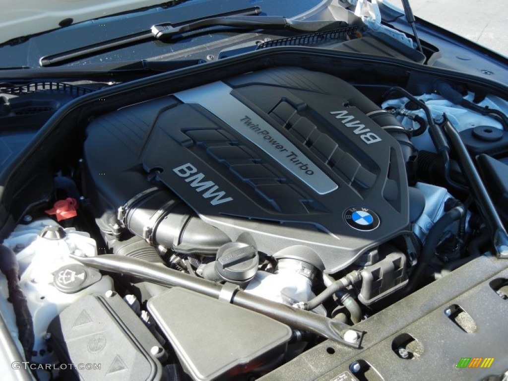 2012 BMW 7 Series 750i Sedan 4.4 Liter DI TwinPower Turbo DOHC 32-Valve VVT V8 Engine Photo #72884154
