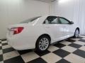 Super White - Camry XLE V6 Photo No. 27