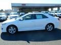 Super White - Camry SE Photo No. 6