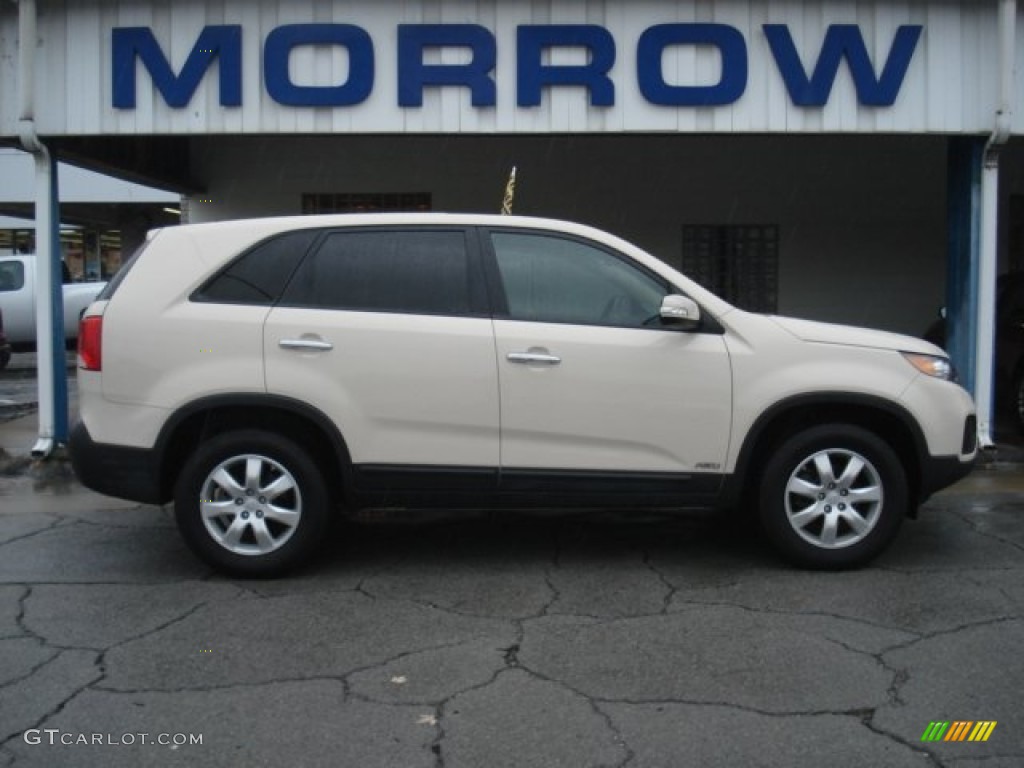 2011 Sorento LX AWD - White Sand Beige / Beige photo #1