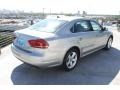 Tungsten Silver Metallic - Passat TDI SE Photo No. 7