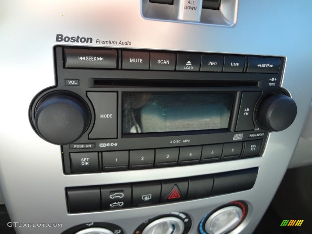 2006 Chrysler PT Cruiser Touring Convertible Audio System Photo #72894894